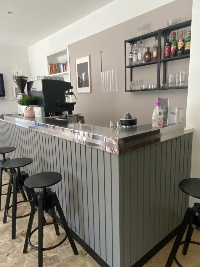 T Hotel 리미니 외부 사진